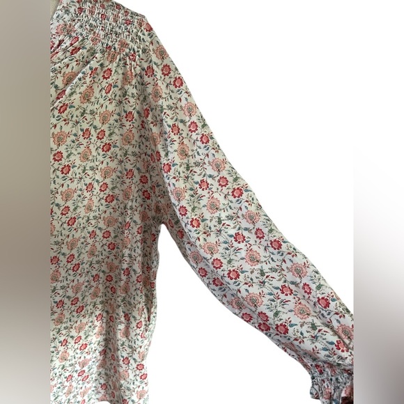 Jones New York Red and Pink 3/4 Sleeve Blouse - Picture 4 of 10